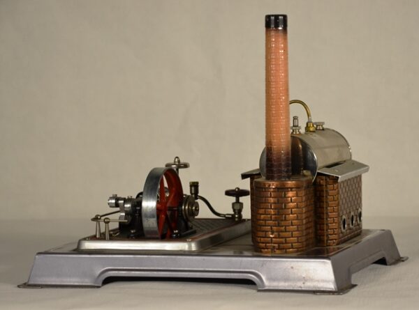 Wilesco Dampfmaschine liegend (gebraucht)